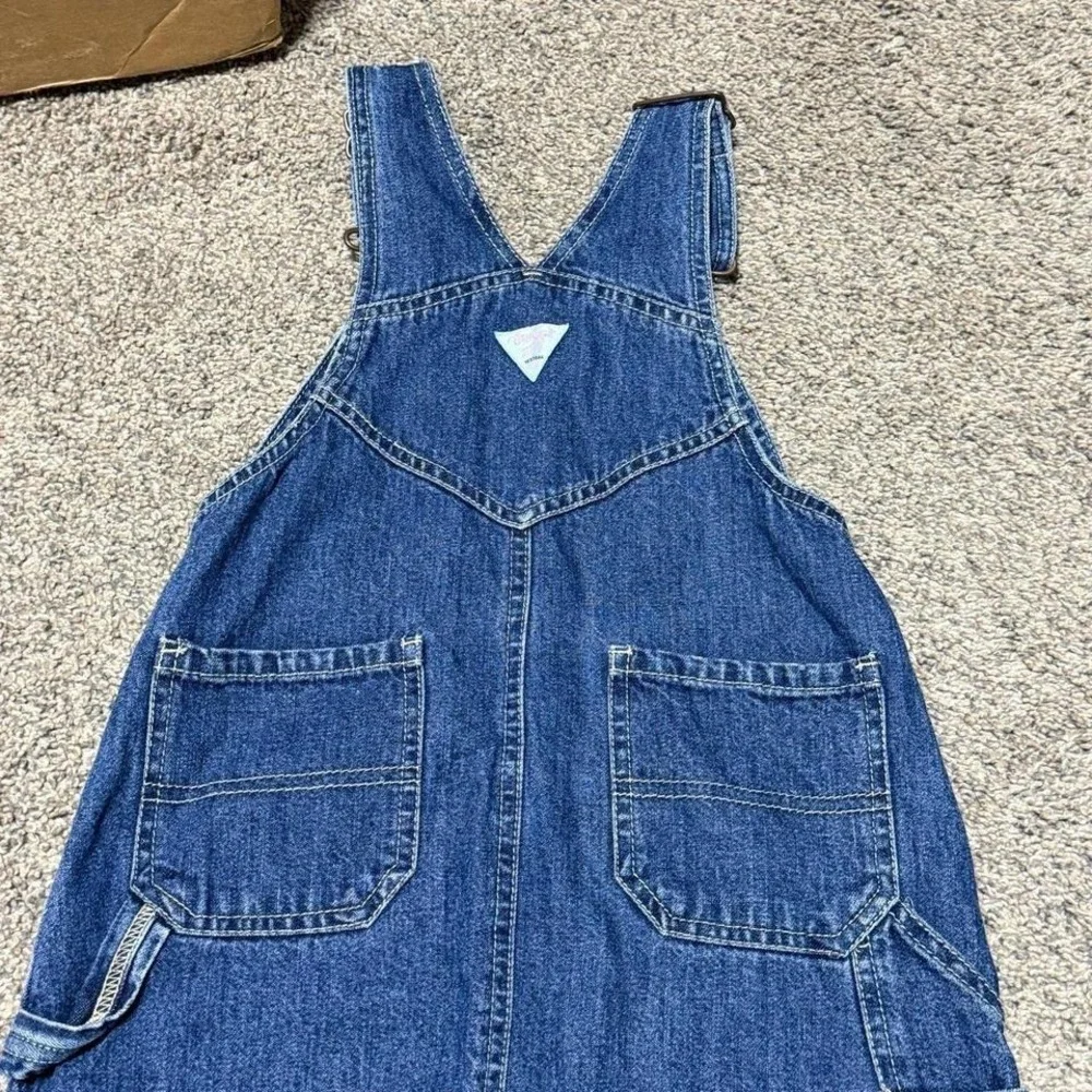 OshKosh Bgosh •	very good